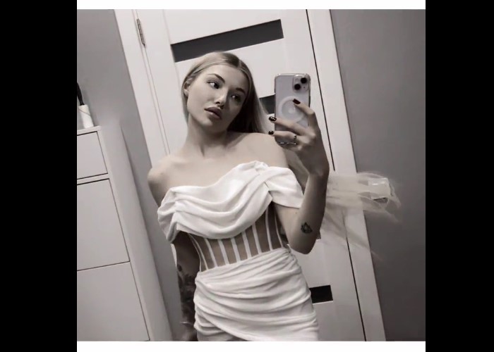 First video of blondie Vlada